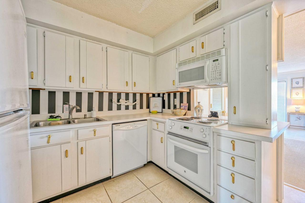 Myrtle Beach Abode With Seasonal Pool And Lake View! Villa Esterno foto