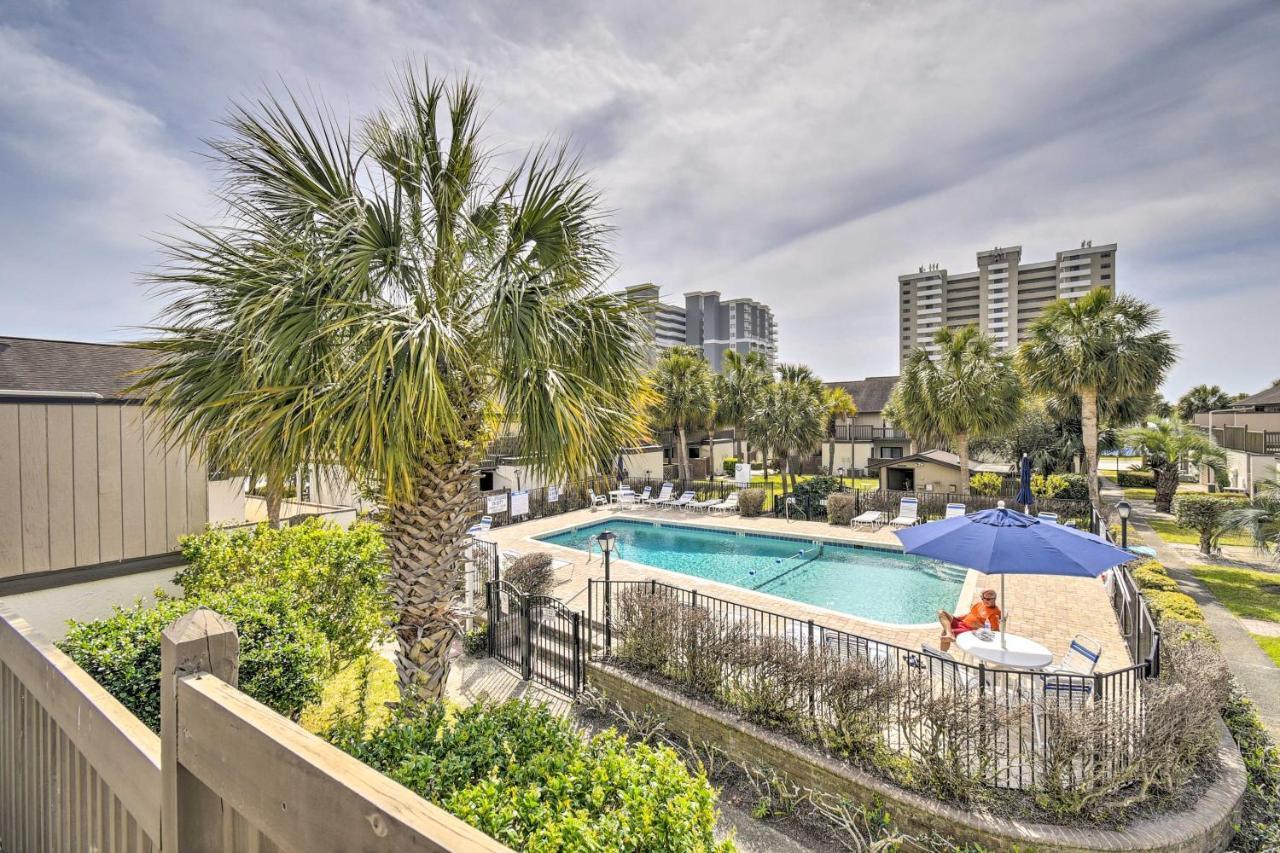Myrtle Beach Abode With Seasonal Pool And Lake View! Villa Esterno foto