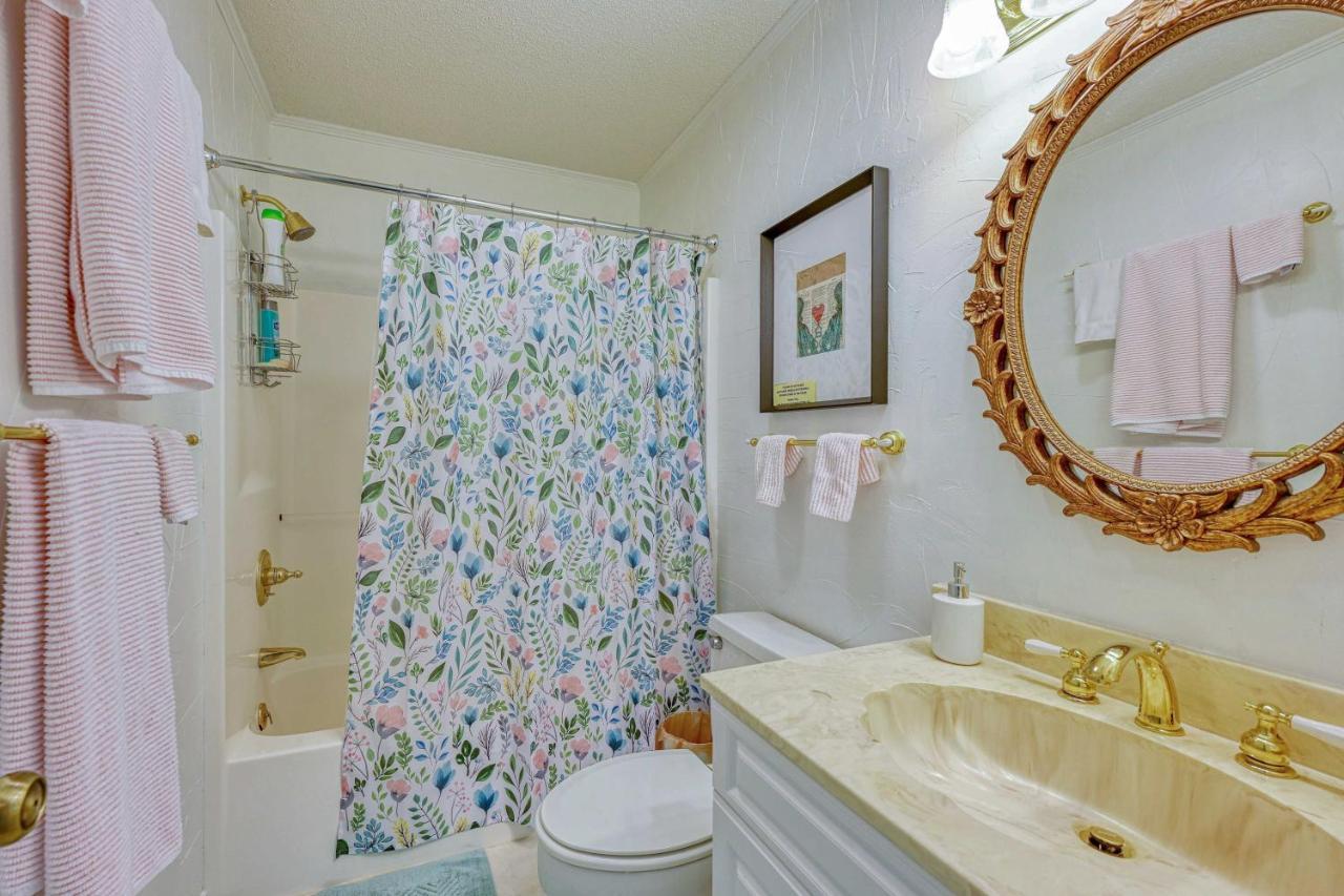 Myrtle Beach Abode With Seasonal Pool And Lake View! Villa Esterno foto