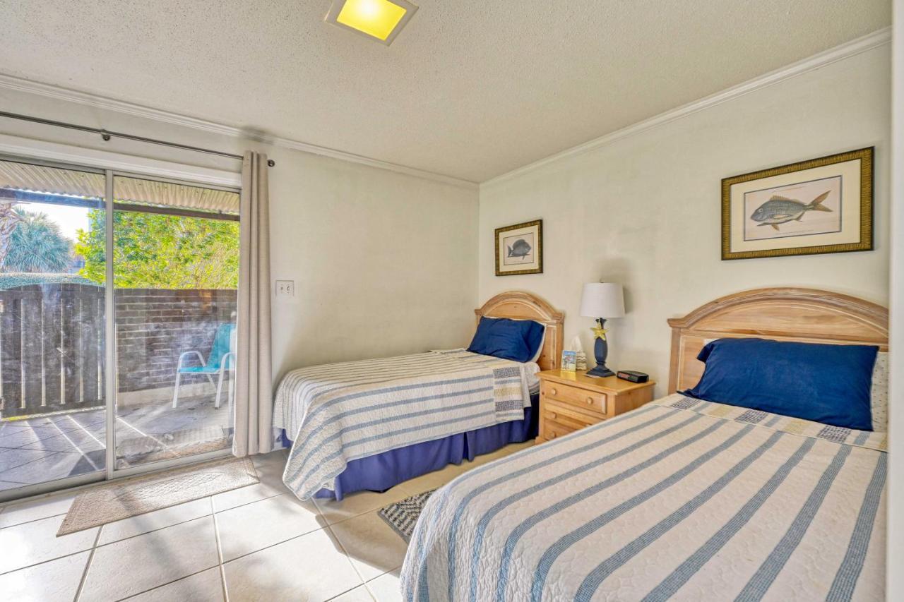 Myrtle Beach Abode With Seasonal Pool And Lake View! Villa Esterno foto