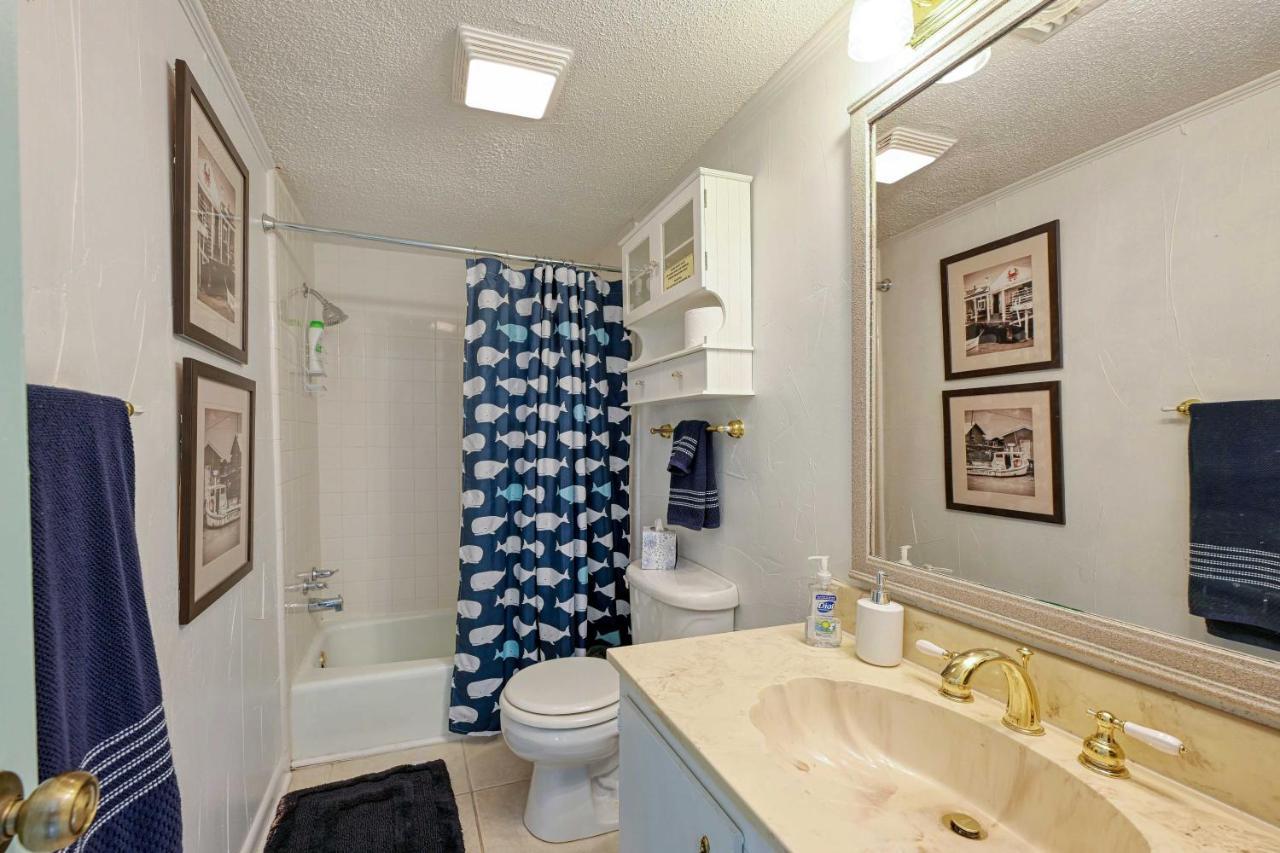 Myrtle Beach Abode With Seasonal Pool And Lake View! Villa Esterno foto